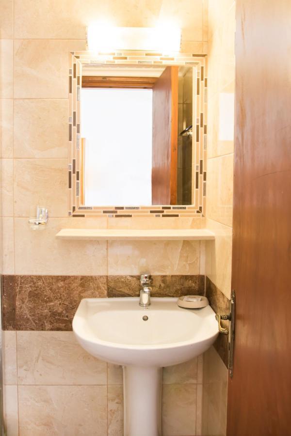 Hotel Krinos Карпатос Екстериор снимка