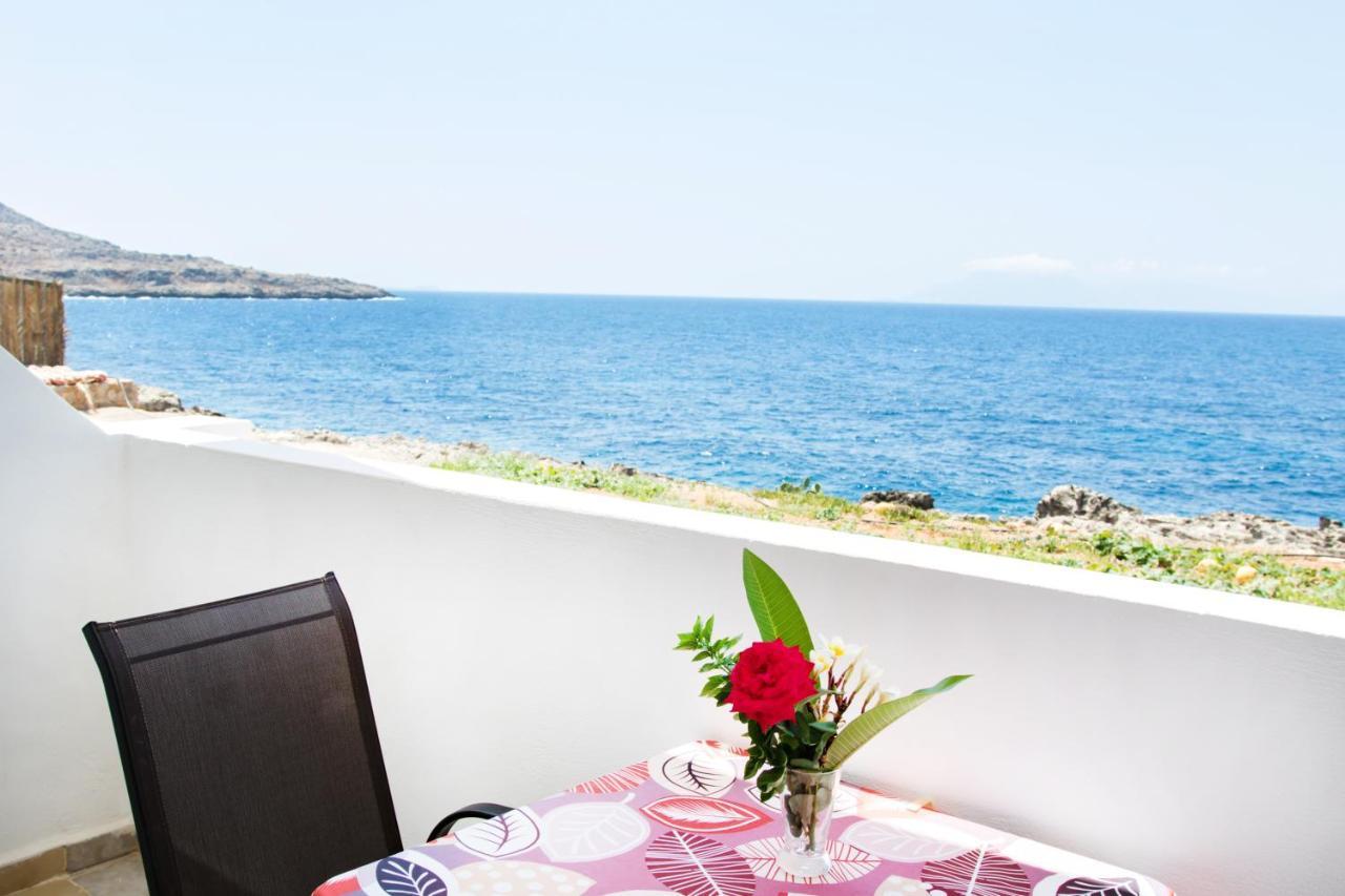 Hotel Krinos Карпатос Екстериор снимка